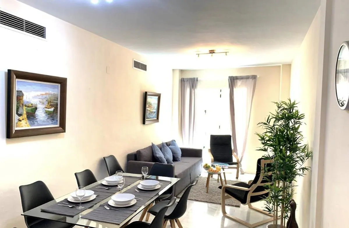 Spacious Merced Apartment Malaga